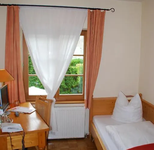 Hotel St. Gereon Nackenheim